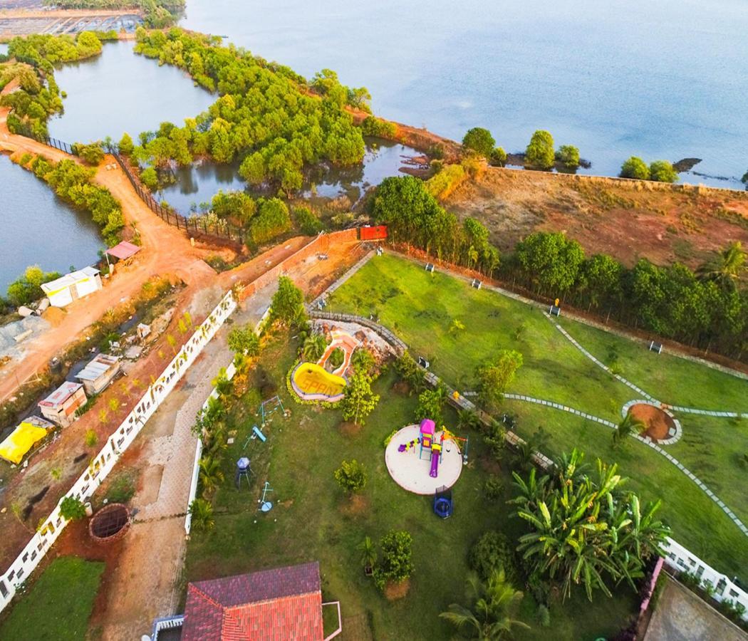 Span Suites & Villa Morjim Εξωτερικό φωτογραφία