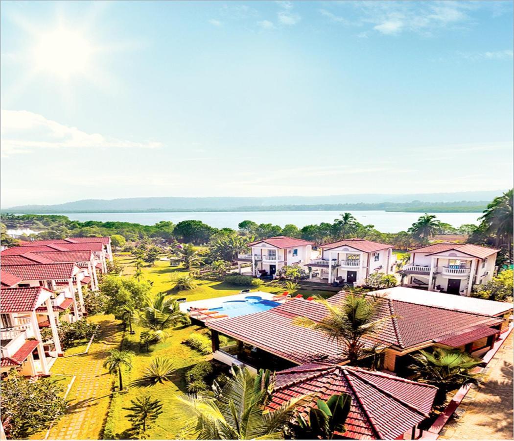 Span Suites & Villa Morjim Εξωτερικό φωτογραφία